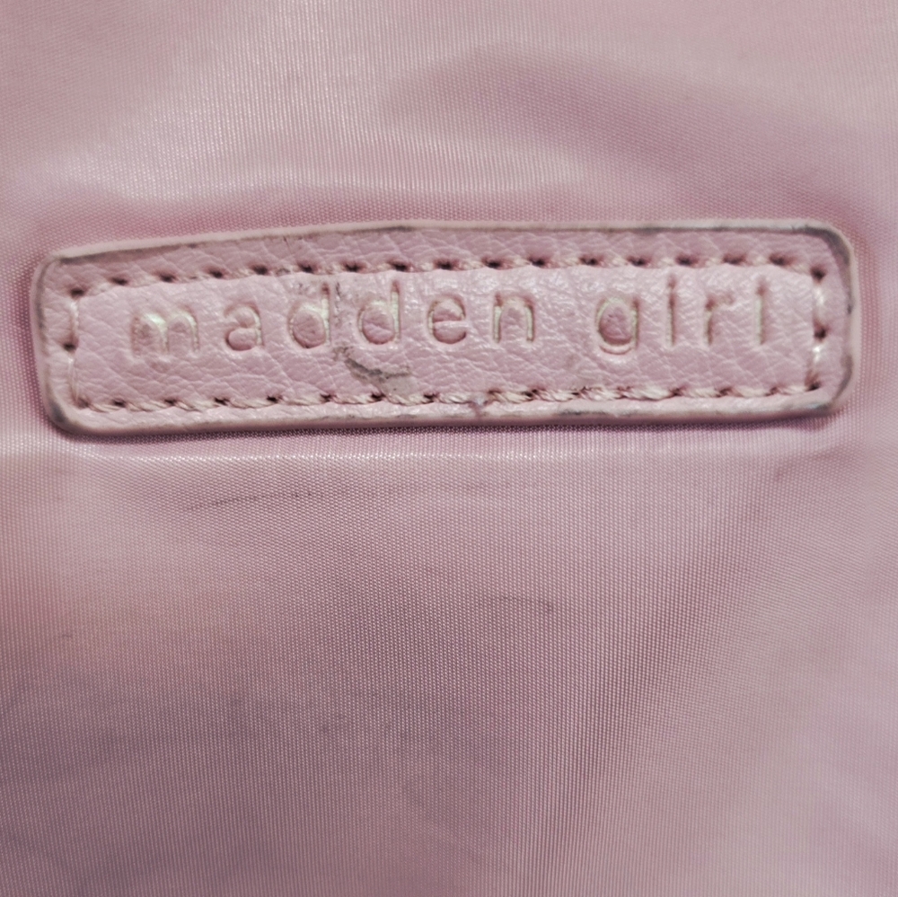 ☆ Pink Madden Girl Travel Duffel Bag w/Straps - Picture 4 of 10
